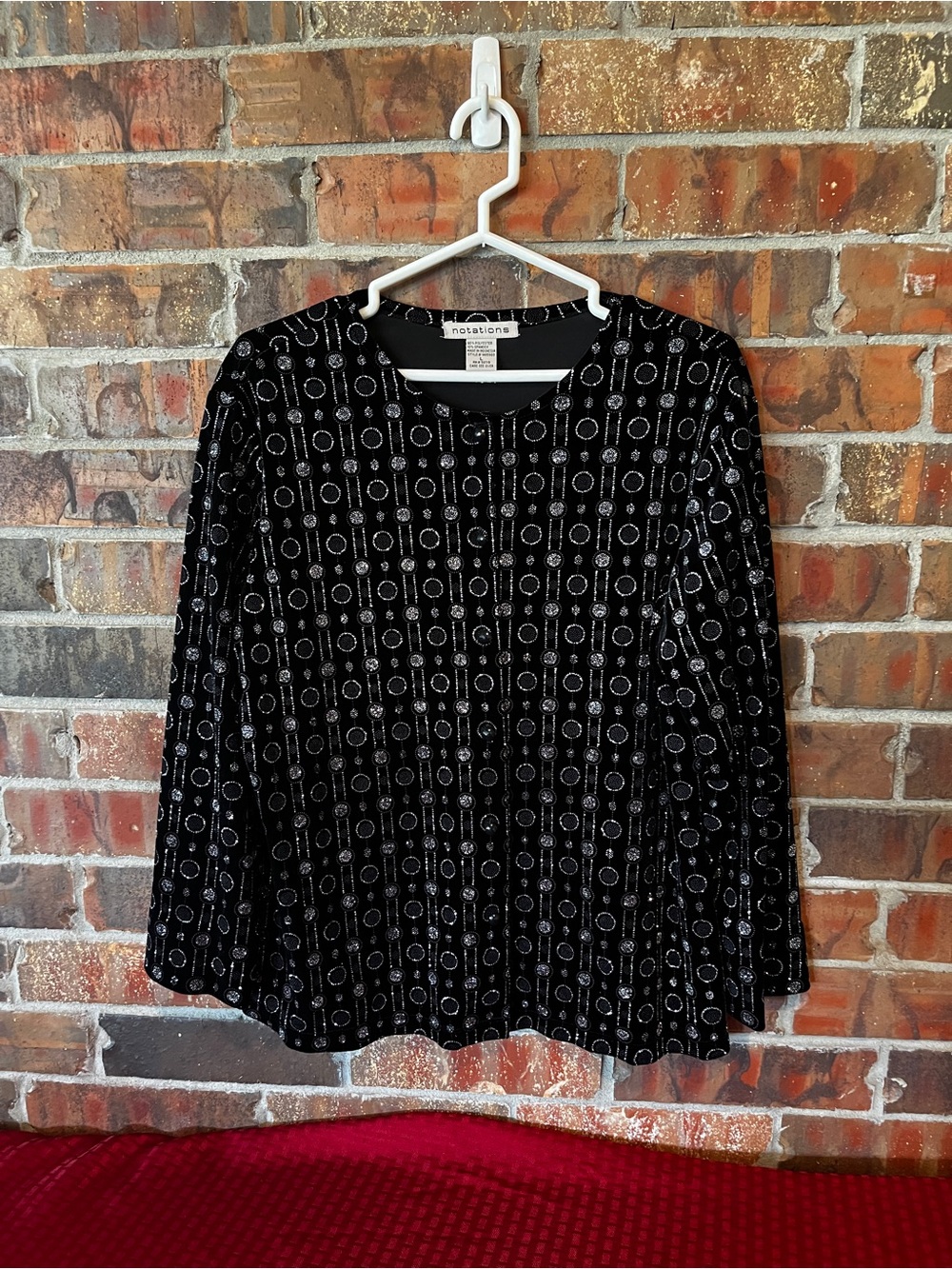 Notations Black Long Sleeve Top with Silver Circle Pattern Size:Large